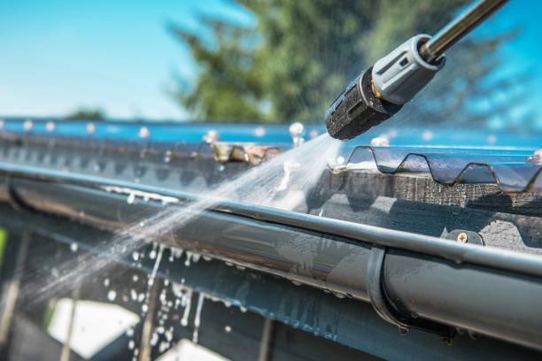 Why Choose Our Certified Pressure Washing Experts for Your Project Needs in Stock Island, FL?